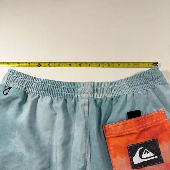 Quiksilver Men's Blue Swim Shorts - Picture 8 of 8